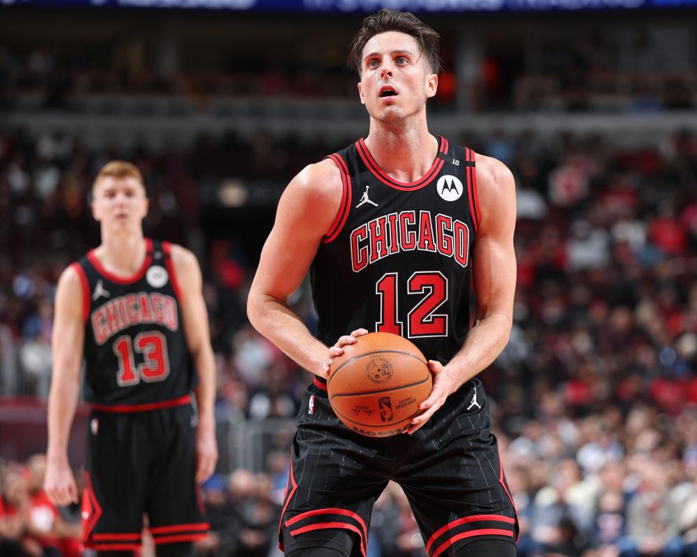 后腰的调度 后腰的调度