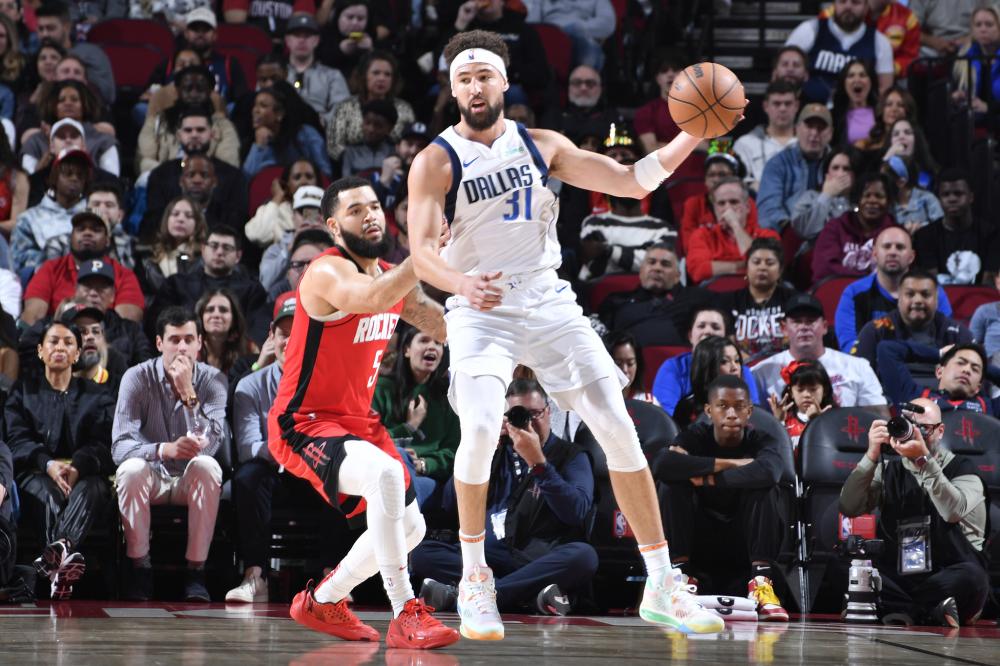 他们依旧保 他们依旧保